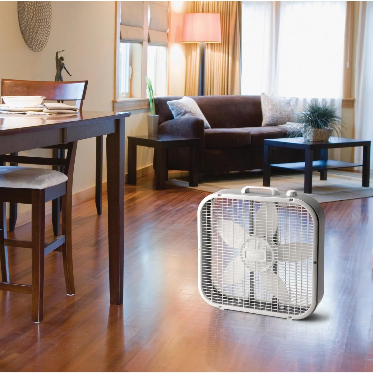 20" 3-Speed White Box Fan Y84574