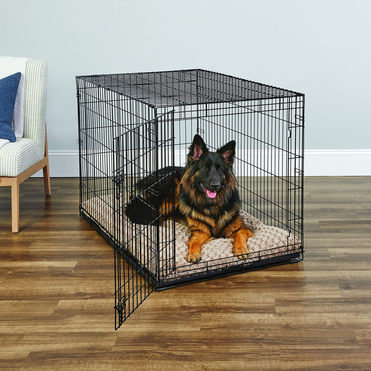 48-Inch Single Door Crate E288